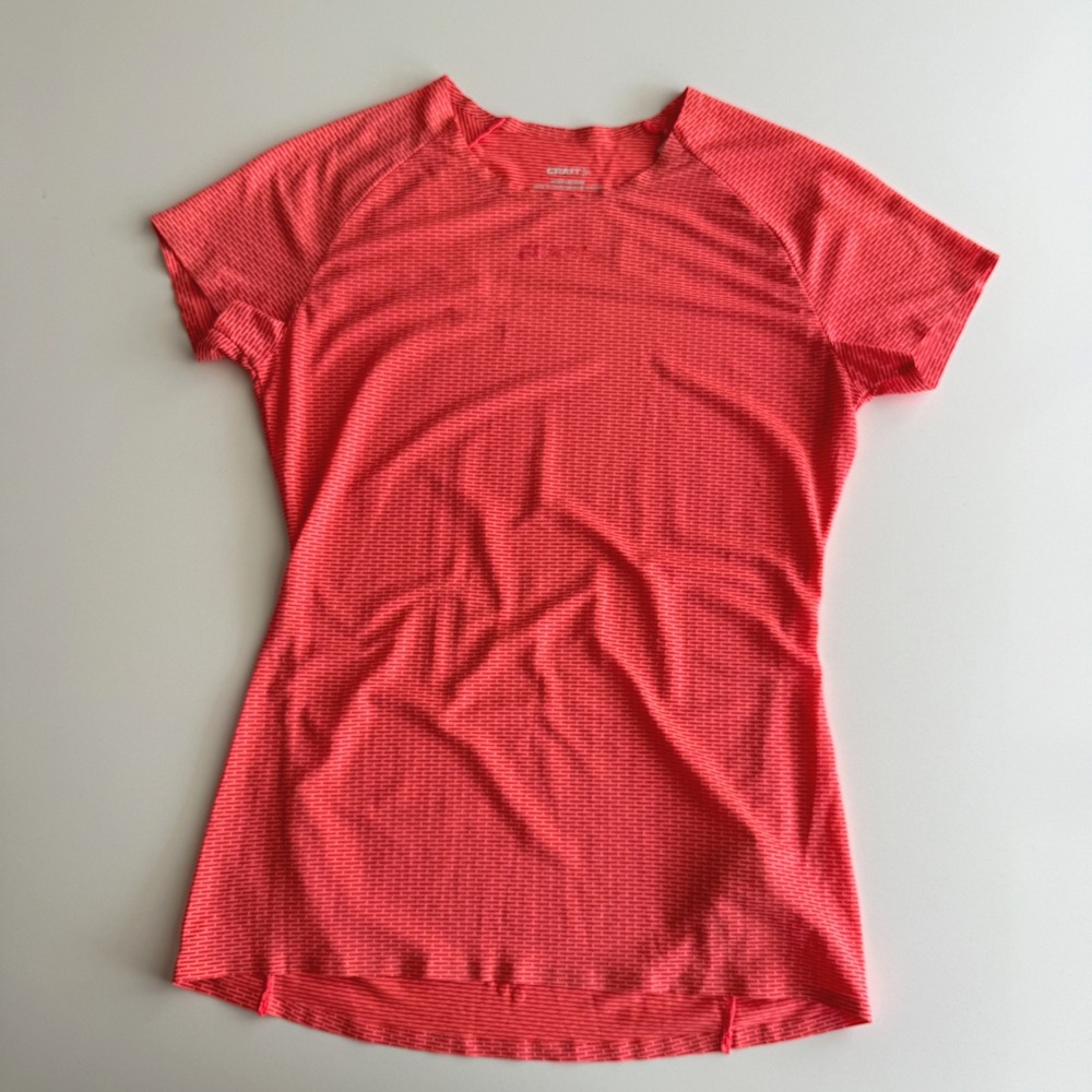Craft Pro Dry Nanoweight Active Wicking Textured Tee in Crush Orange Sz‎ Small